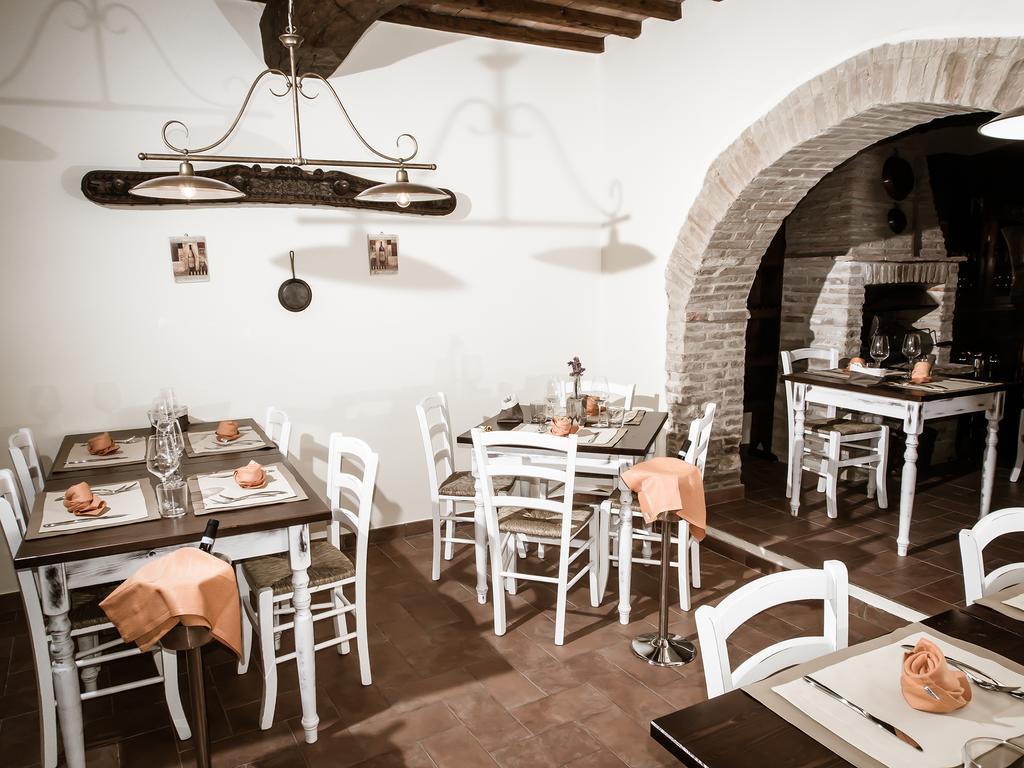 Torre Valbiancara Pension Montebagnolo Buitenkant foto