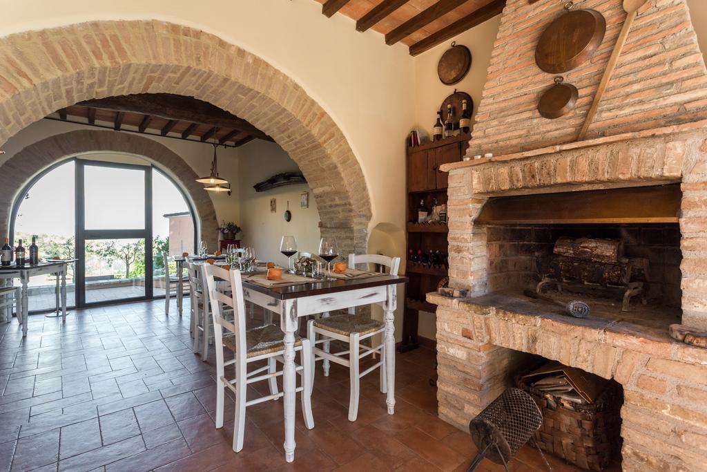 Torre Valbiancara Pension Montebagnolo Buitenkant foto